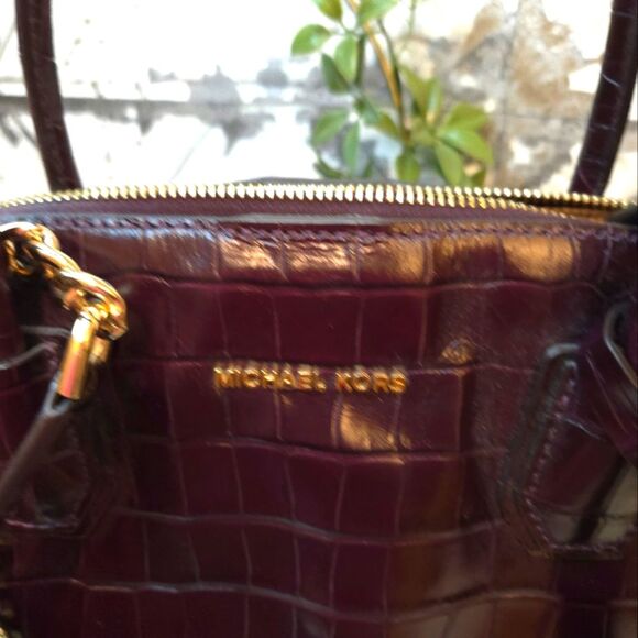 Michael Kors Mercer Crocodile-Embossed Leather Dome Satchel w/Gold Accents - Picture 13 of 14